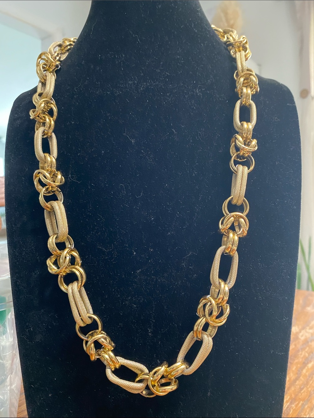 VTG Gold Link Chain Necklace